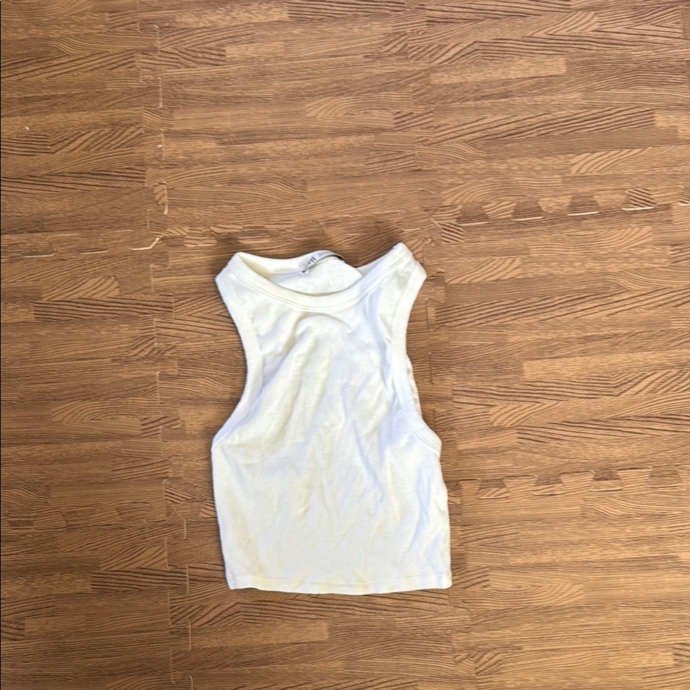 ZARA BASIC WHITE TANK TO P SIZE SMALL